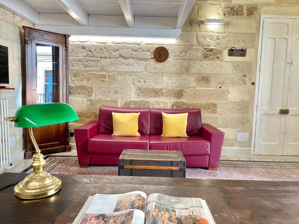 Vohis Luxury House - Fast Wi-Fi & Easy Parking Daire Lecce Dış mekan fotoğraf