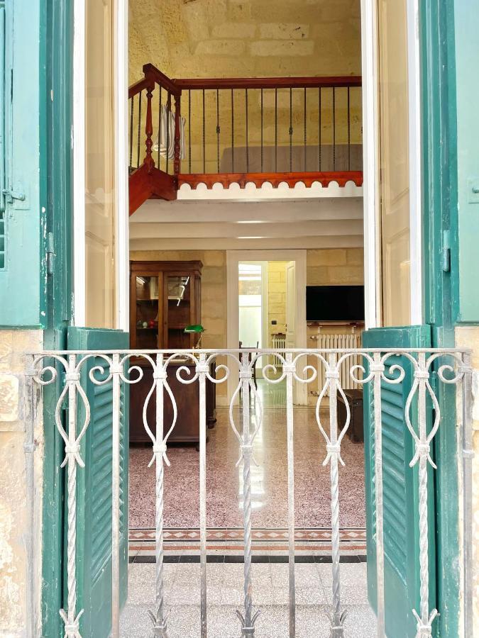 Vohis Luxury House - Fast Wi-Fi & Easy Parking Daire Lecce Dış mekan fotoğraf
